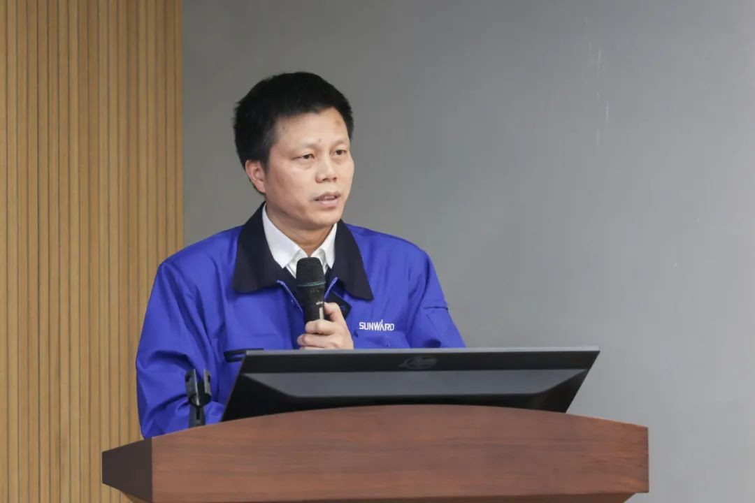 2021中国（长沙）国际工程机械设计大赛暨“设计之星”评选活动PA视讯平台组“创新设计工作营”开营啦！