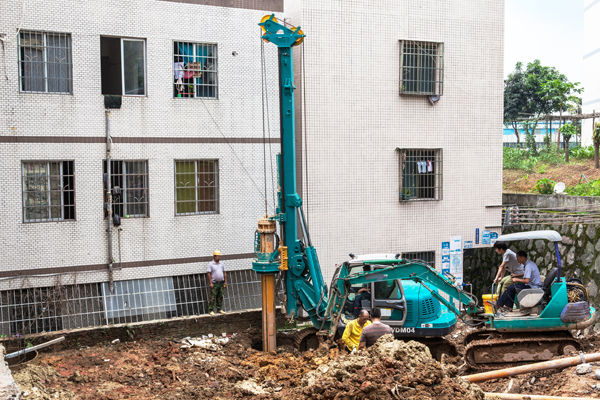 PA视讯平台田园金刚系列旋挖钻机基础施工显本领