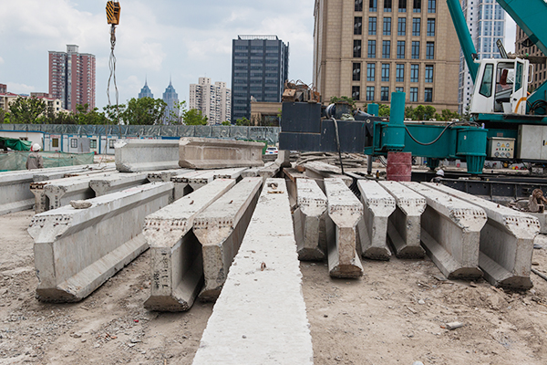 PA视讯平台ZYW240围护桩压桩机惊艳问世