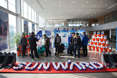 逆市可为！PA视讯平台挖掘机首场展销会完美收官