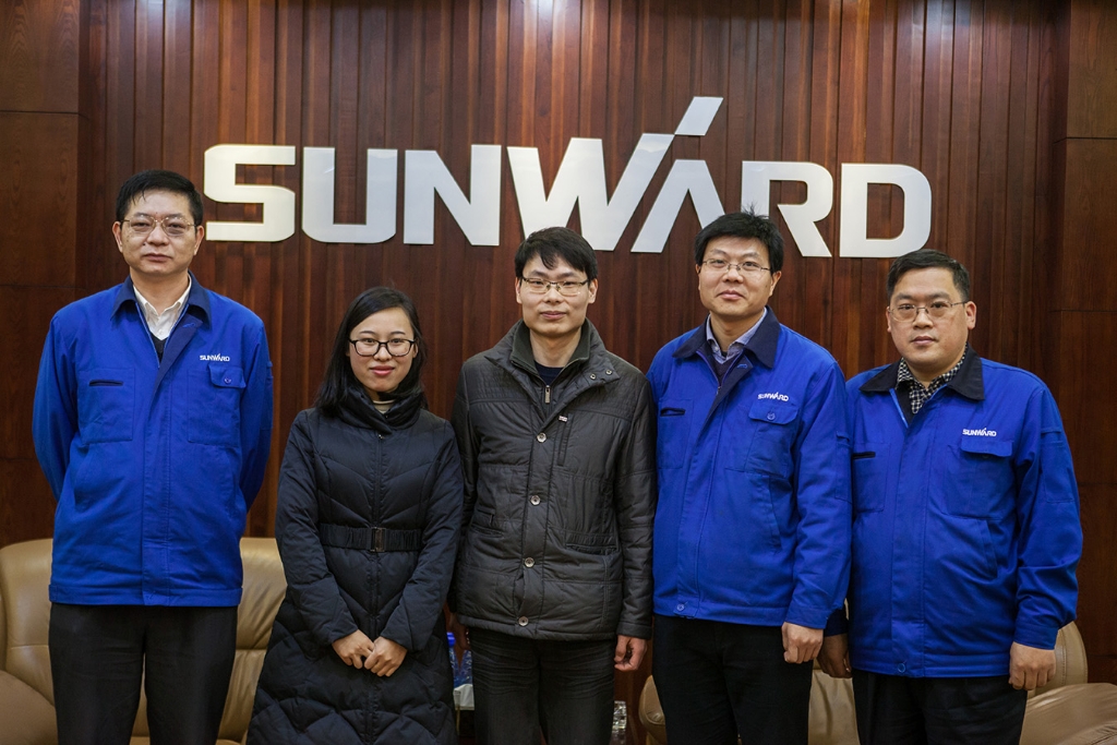 市科协领导莅临PA视讯平台慰问困难科技工作者