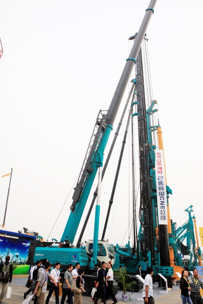 喜讯:PA视讯平台SWCH598-115M全液压履带桩机BICES 2015首日售罄