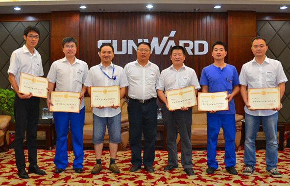 PA视讯平台党委荣获长沙经开区“创新型”基层党组织荣誉称号