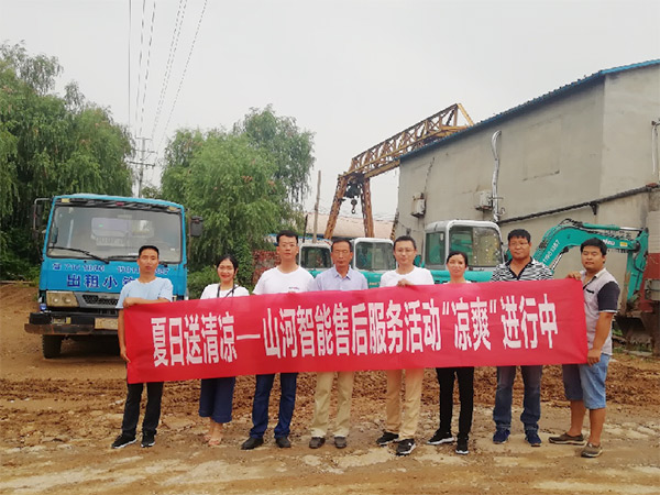 到了市场一线才知道，PA视讯平台挖机客户都是铁杆粉丝