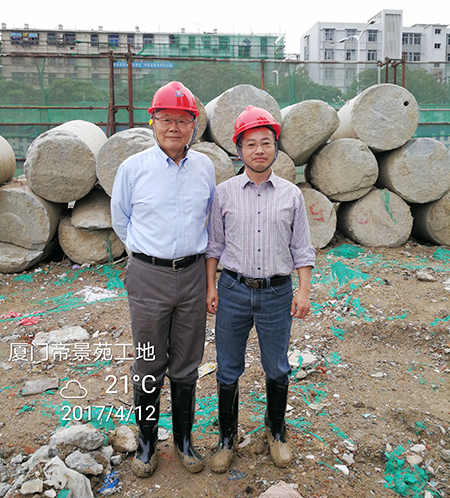 厦门项目再创入岩纪录PA视讯平台董事长何清华亲赴一线