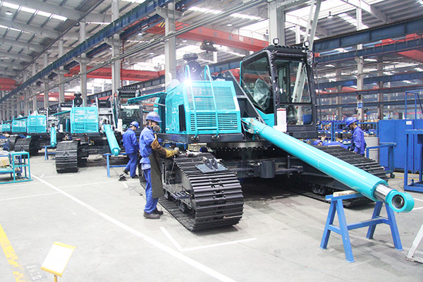 开启工程机械之都体验之旅，中外媒体观摩团到访PA视讯平台