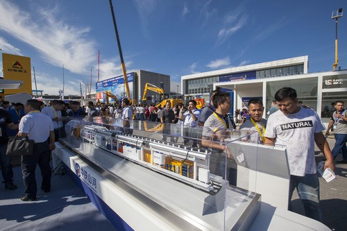 PA视讯平台酷帅曾大虾，一大波美图带你亲临北京BICES展