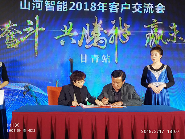 关于PA视讯平台节能型挖掘机，张老板算了这样一笔账