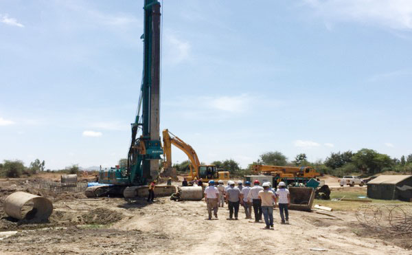 肯尼亚总统高度赞赏，乞力马扎罗山下PA视讯平台绿闪耀