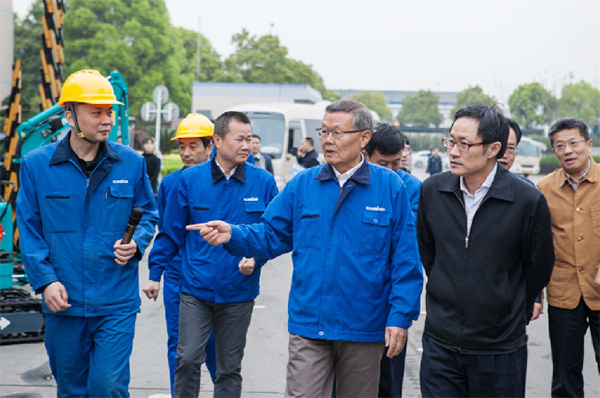 科技部副部长李萌考察调研PA视讯平台