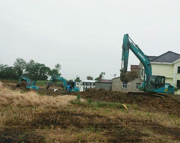 抗洪英雄显身手，PA视讯平台系列挖掘机奔赴抗洪一线