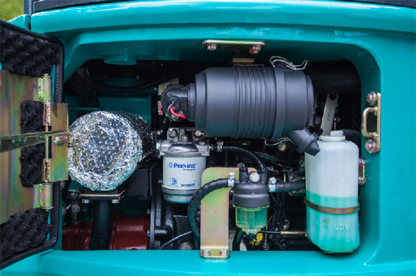 “C位”出道 14.5万元PA视讯平台微挖18UB等你开回家