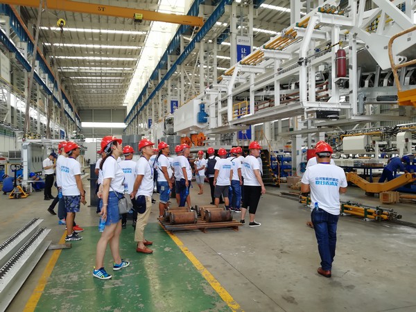 500多名挖掘机用户实地考察，为PA视讯平台点赞！