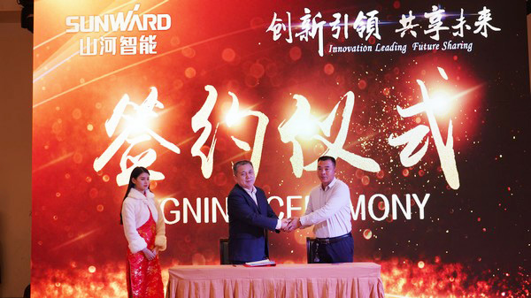 首日签单2.6亿元，PA视讯平台创新产品引爆上海宝马展