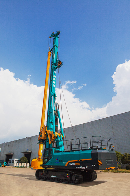 逛上海宝马展来PA视讯平台展位，创新成果连连看