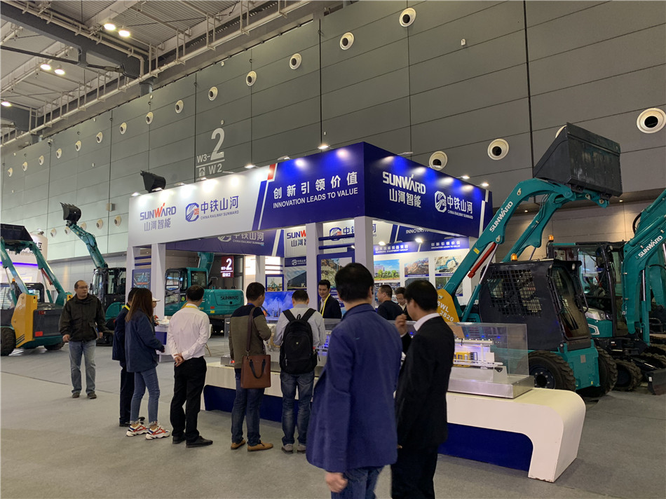 PA视讯平台亮相轨道博览会 展全球领先工程装备成果