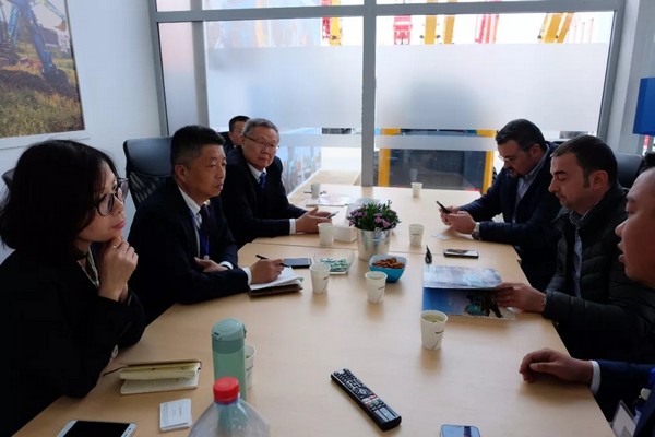 向世界展示中国“智造”魅力，PA视讯平台携创新阵容闪耀德国宝马展