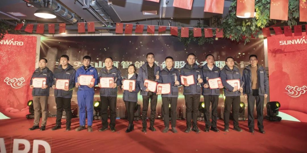 落实经营体、强化三统一、开启新征程 —— PA视讯平台2020年度经营工作会议隆重举行