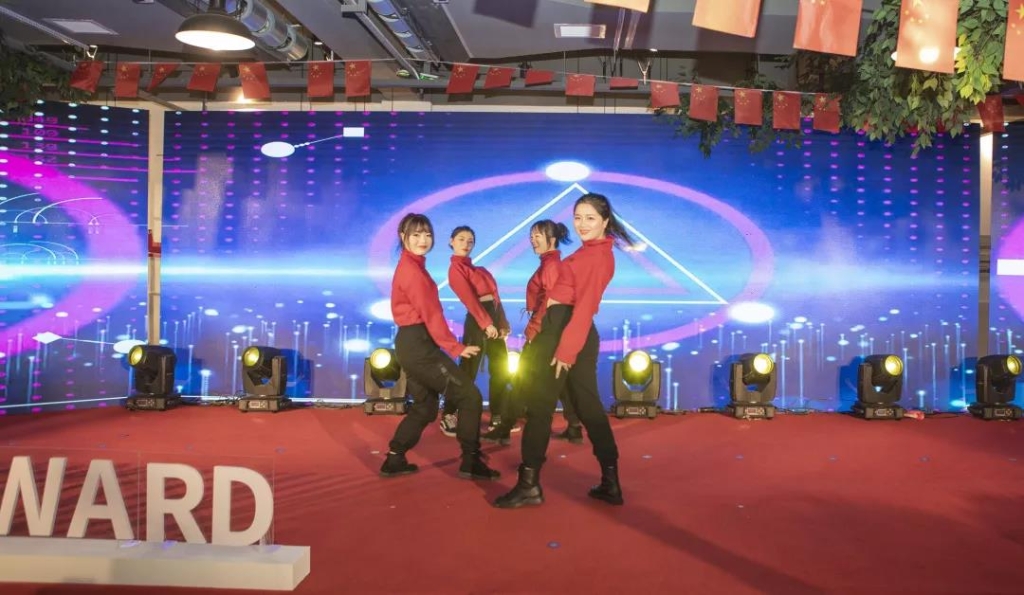 落实经营体、强化三统一、开启新征程 —— PA视讯平台2020年度经营工作会议隆重举行