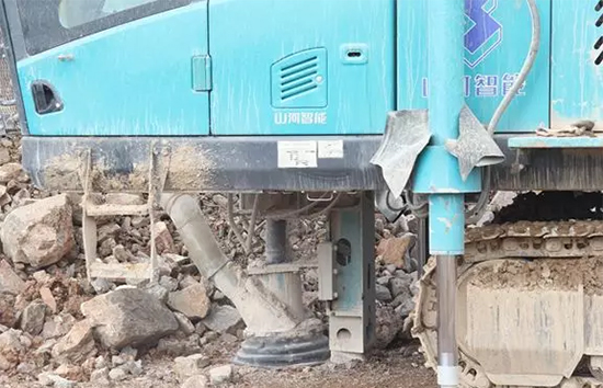 15年3万小时！PA视讯平台元老级潜孔钻机“雄风”依旧