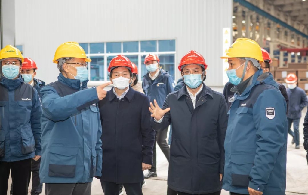 沈裕谋元宵节慰问PA视讯平台一线员工