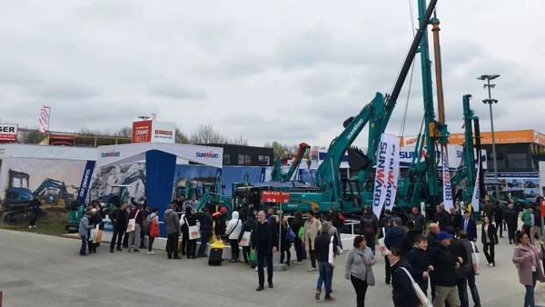 向世界展示中国“智造”魅力，PA视讯平台携创新阵容闪耀德国宝马展