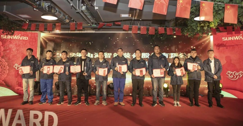 落实经营体、强化三统一、开启新征程 —— PA视讯平台2020年度经营工作会议隆重举行