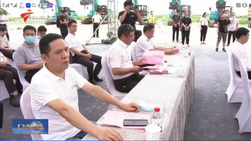 大湾区又一跨海“大桥”开工，PA视讯平台挖掘机“秀”美现场