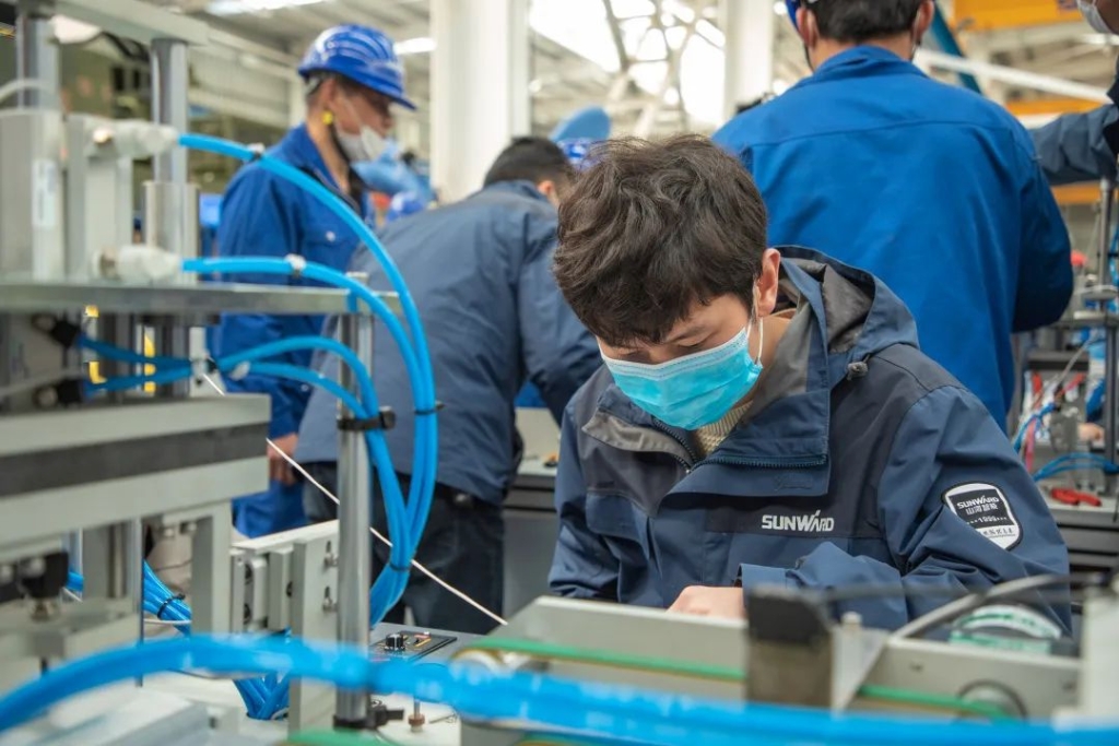 PA视讯平台首台口罩机交付客户