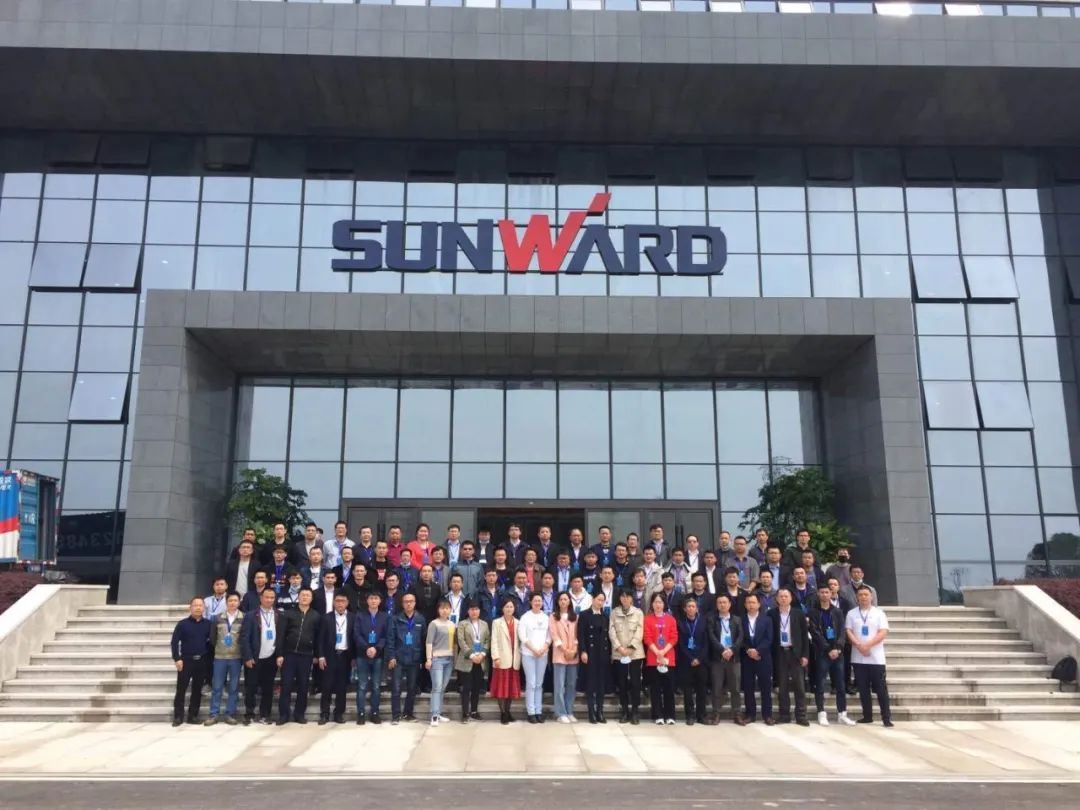 长沙工业机器人应用专题训练营到访PA视讯平台