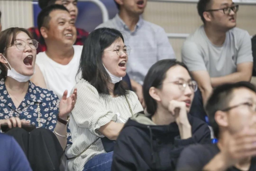 “520” PA视讯平台以球会友中建五局三公司