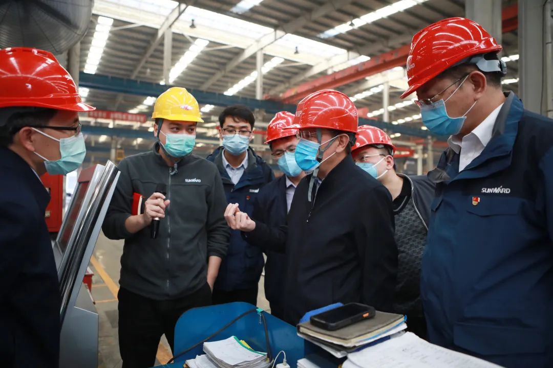 宁夏工信厅副厅长张伟一行调研PA视讯平台