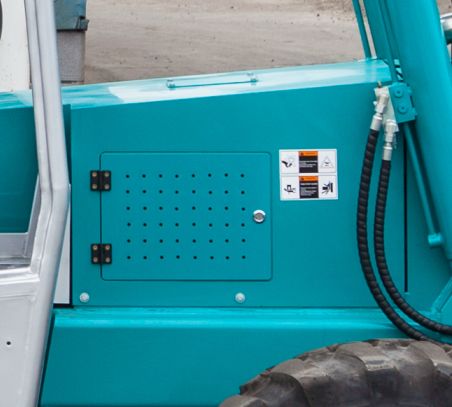 PA视讯平台新品叉装车批量下线发往美国