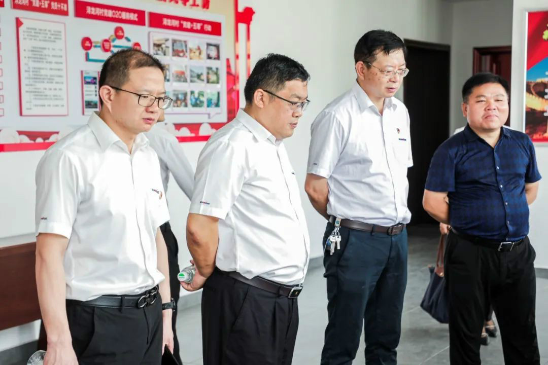 PA视讯平台党委赴浔龙河交流学习