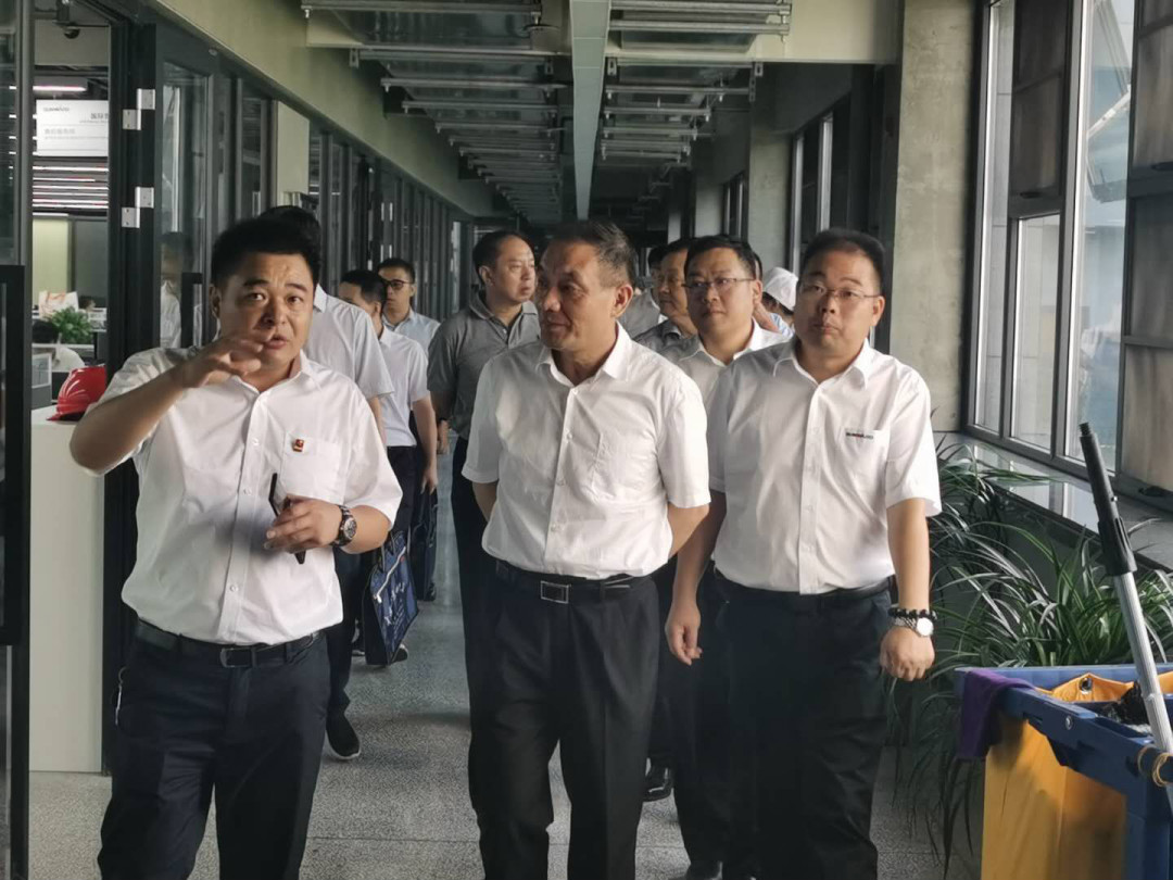 省人大常委会副主任杨维刚调研PA视讯平台