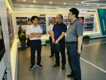 省工信厅副厅长张治平调研PA视讯平台