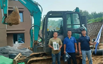 感恩相伴 关爱相随——北京PA视讯平台服务万里行