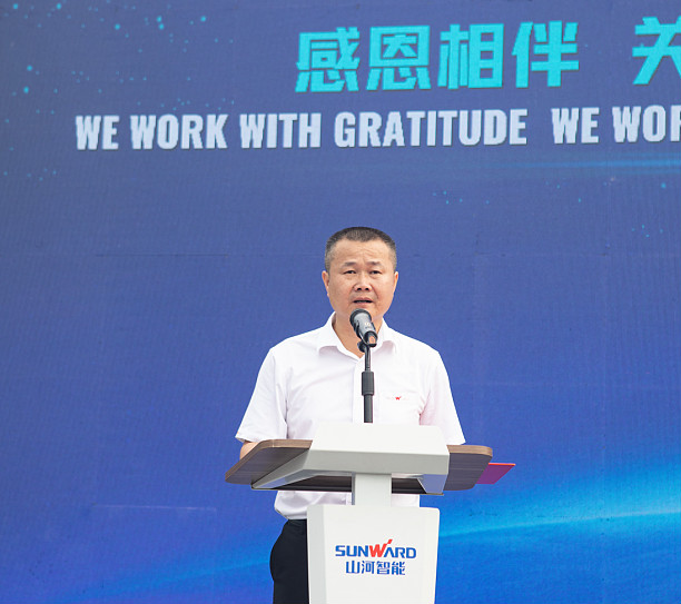 感恩相伴，关爱相随！PA视讯平台全球服务万里行誓师出征