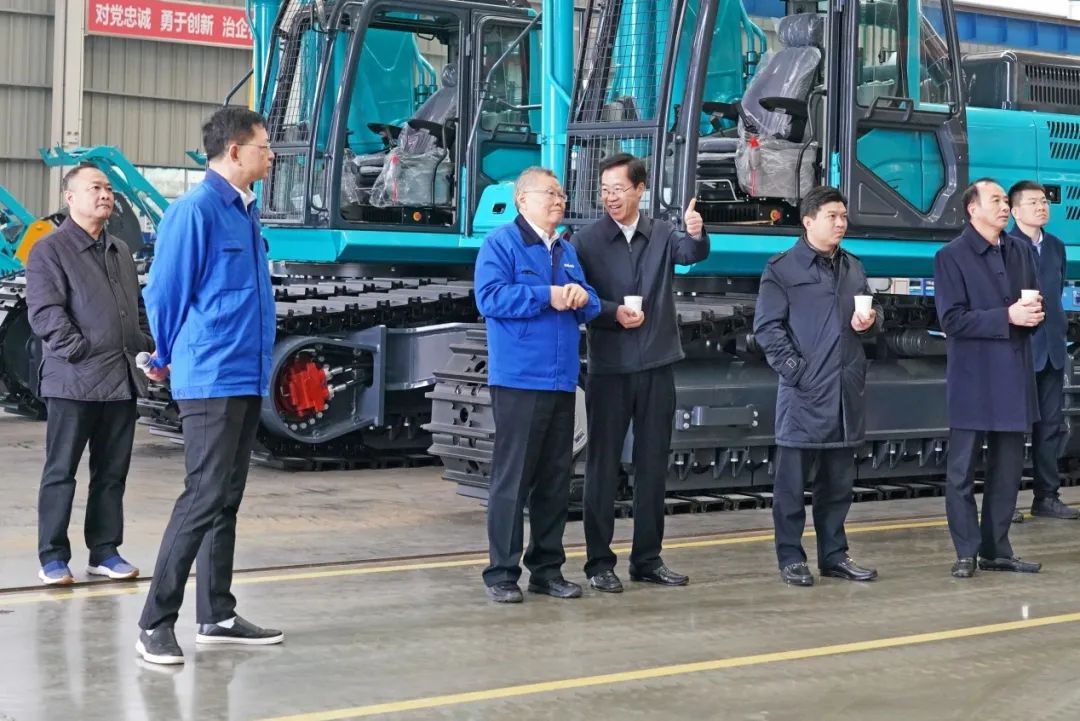 徐州市长率团考察PA视讯平台