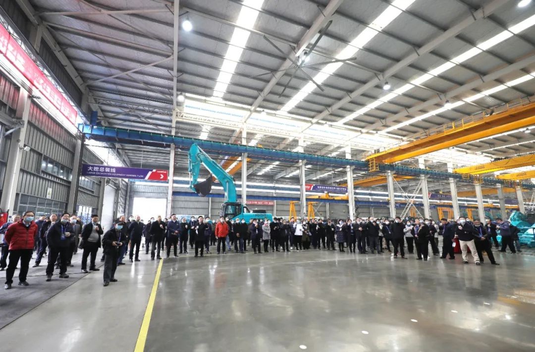 PA视讯平台工业城来了500人的参观团