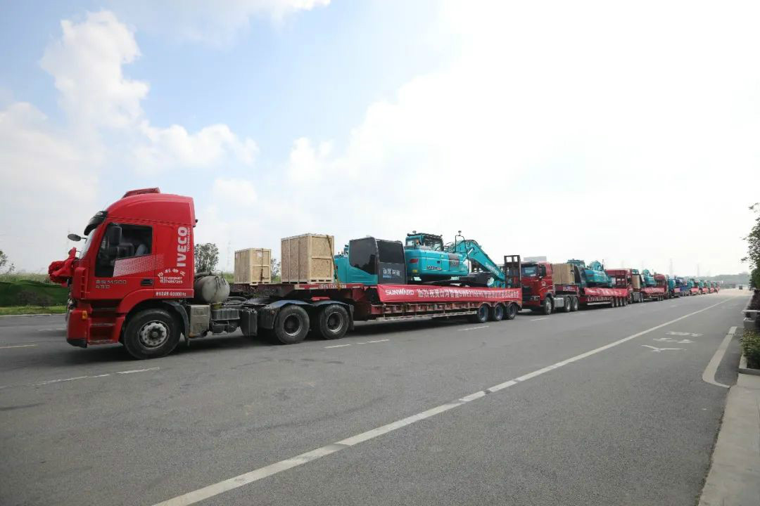 PA视讯平台智能遥控挖掘机全国批量首发