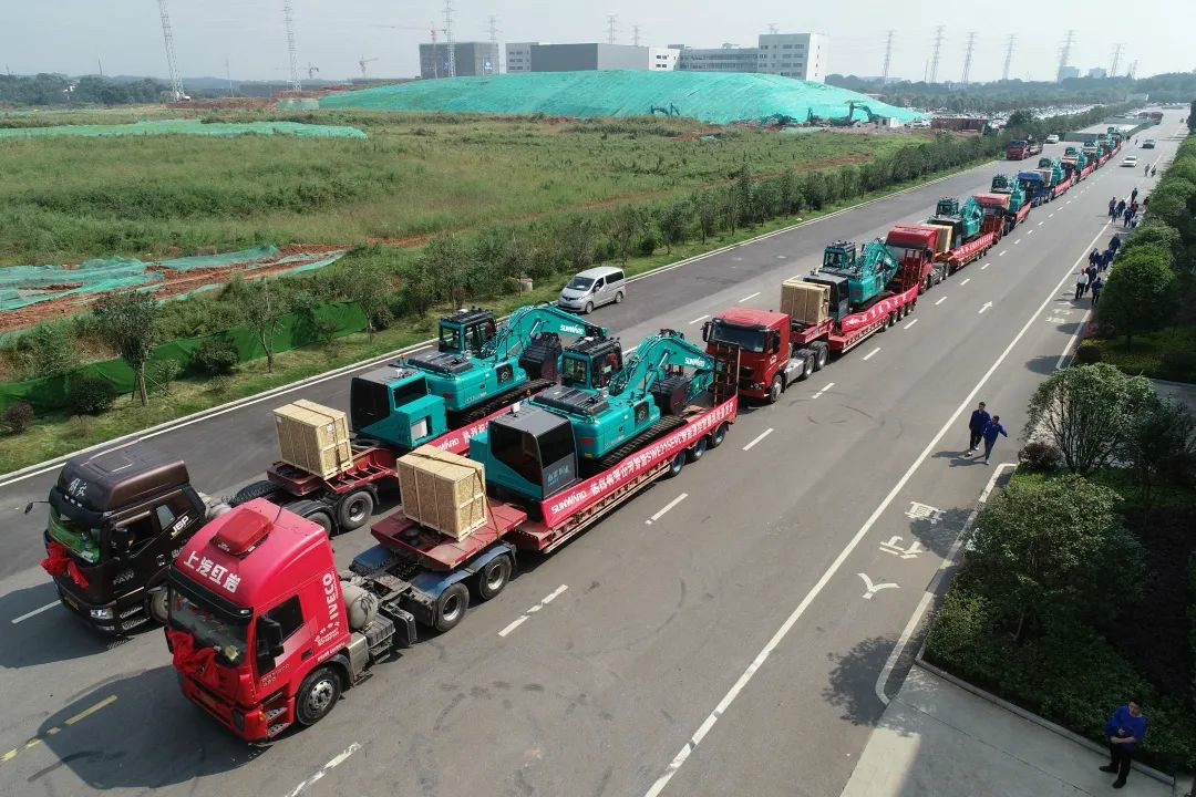 PA视讯平台智能遥控挖掘机全国批量首发