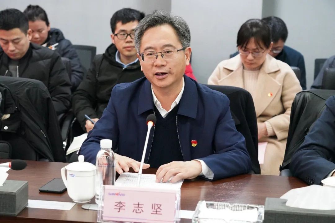 省工信厅青年干部理论学习走进PA视讯平台