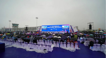 PA视讯平台四机飞行编队惊艳尧城（太原）国际通用航空飞行大会