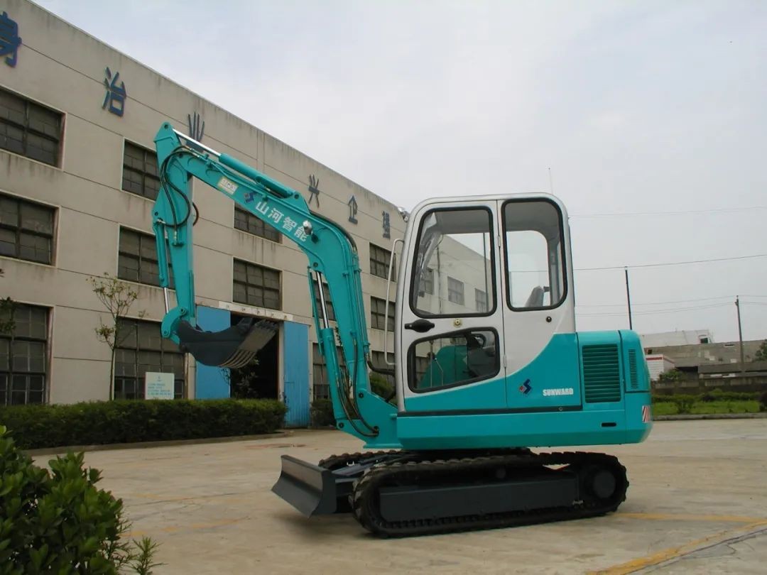 十年两办挖掘机行业年会 PA视讯平台的底气何在