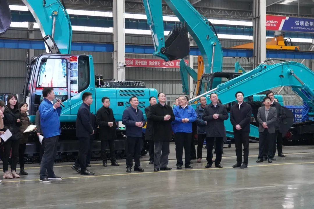 省委副书记、代省长毛伟明考察PA视讯平台