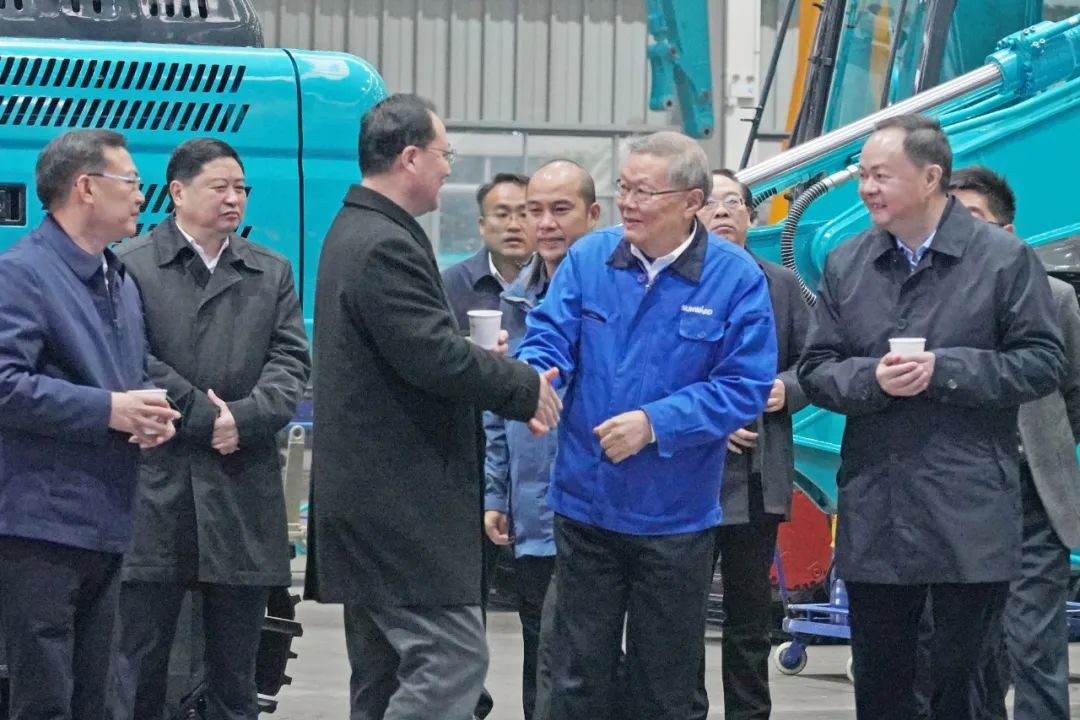 省委副书记、代省长毛伟明考察PA视讯平台