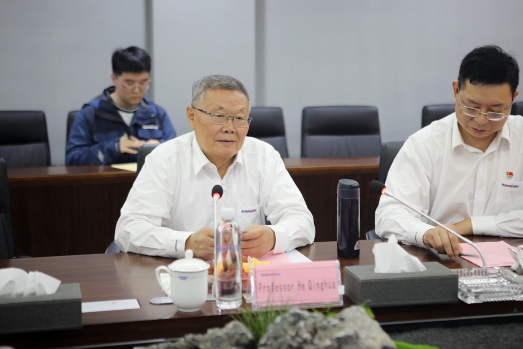 老挝长沙总领事本·印塔巴迪考察PA视讯平台