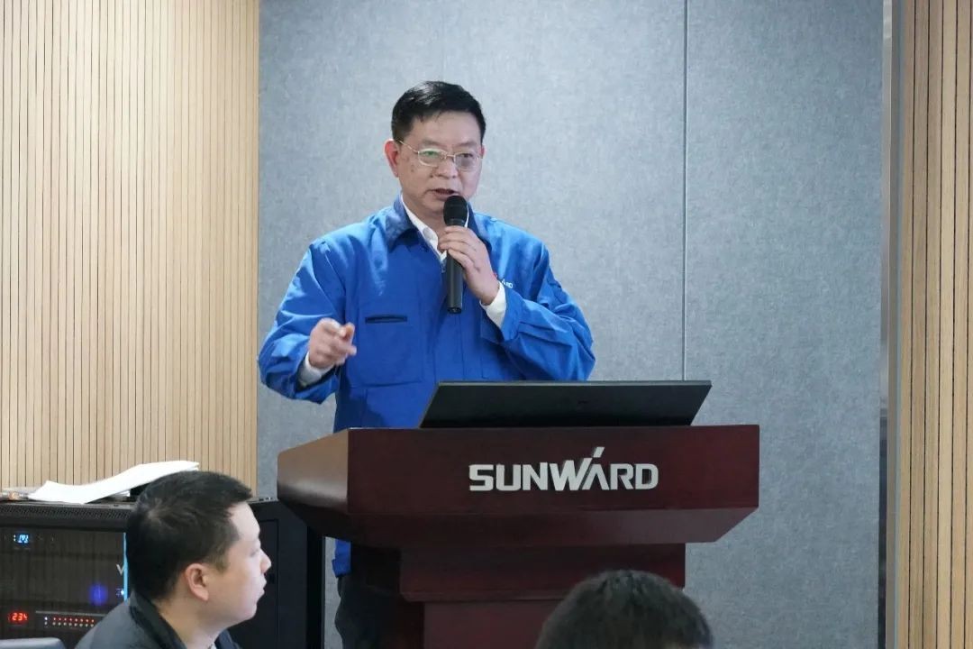 省工信厅青年干部理论学习走进PA视讯平台