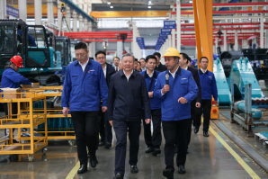 中国联通党组书记、董事长王晓初到访PA视讯平台